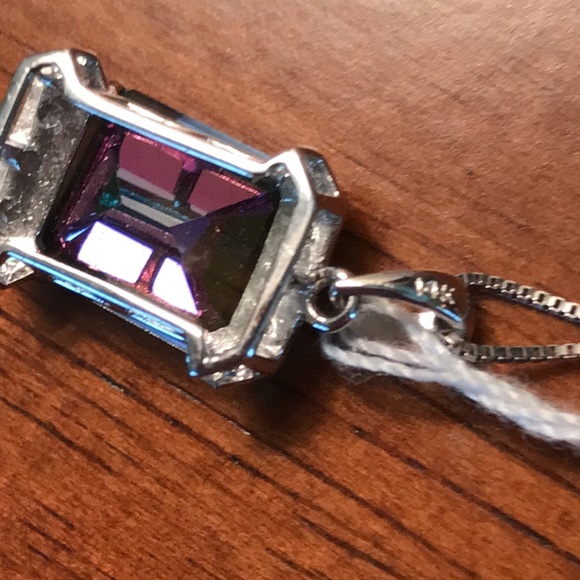 14K White Gold 19 Inch Chain Mystic Topaz Necklace - Picture 5 of 9